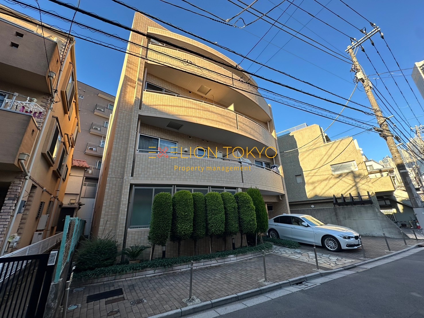 アーバンライフ初台の外観・物件写真