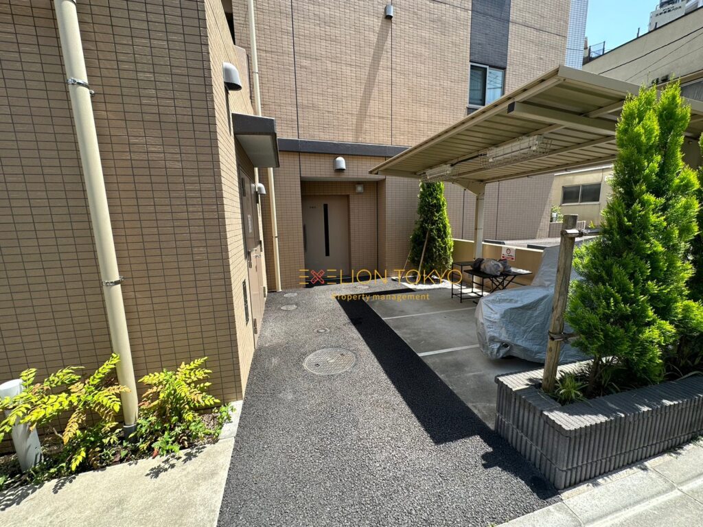 クレイシア三軒茶屋の外観・物件写真