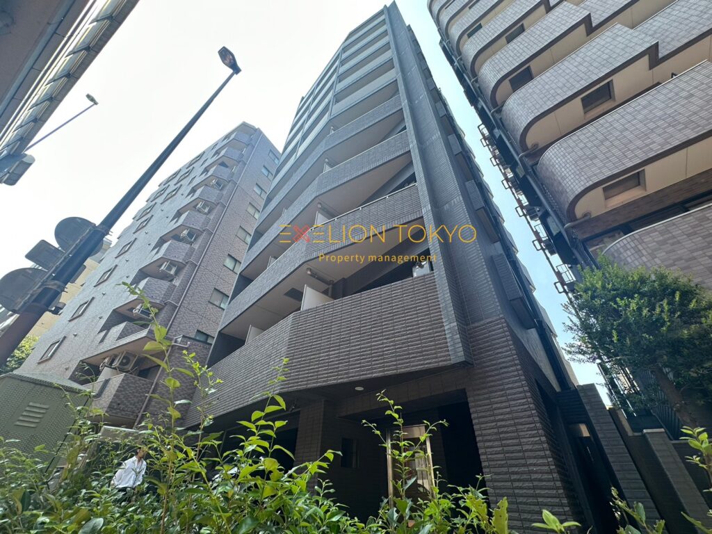 グランデュオ三宿の外観・物件写真